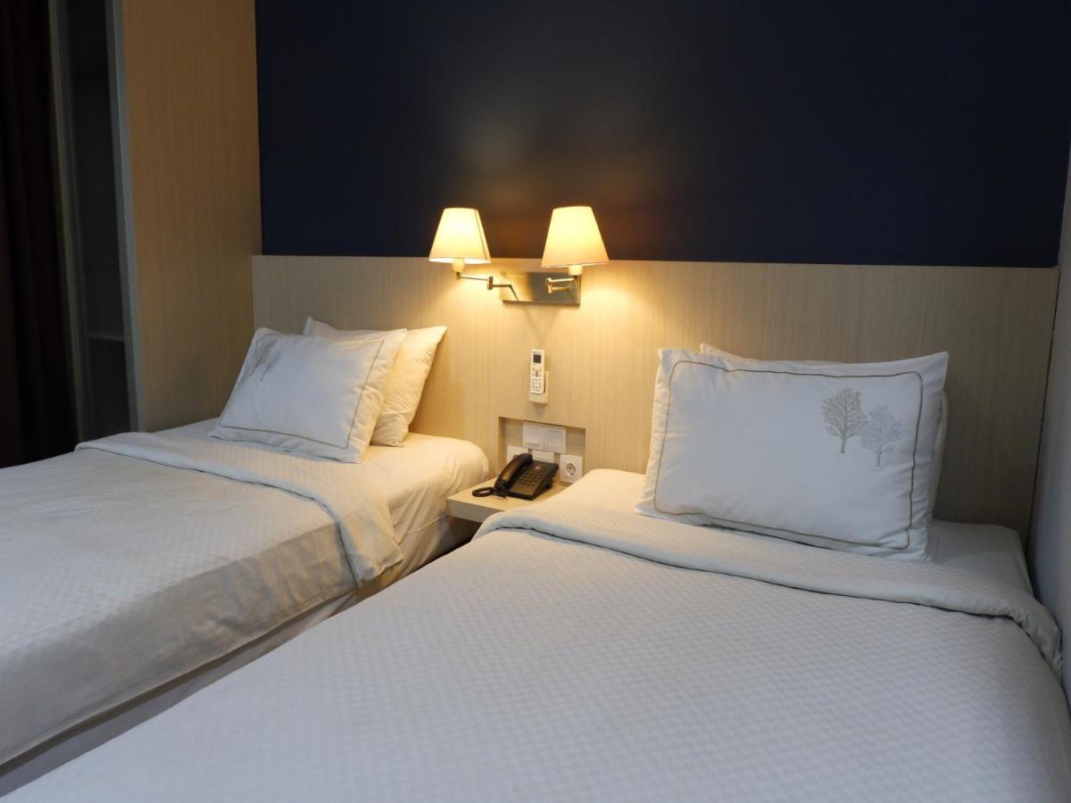 Rio City Hotel Палембанг Экстерьер фото