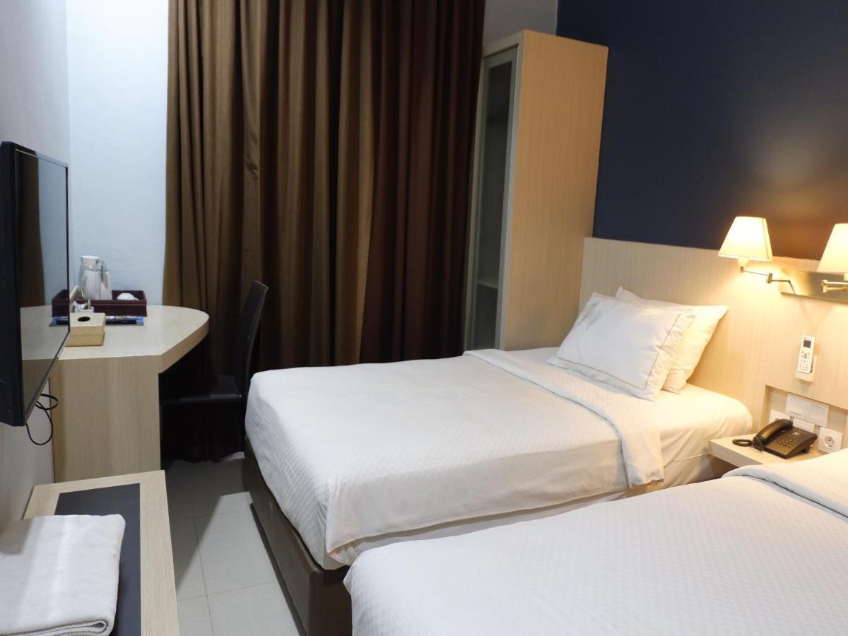 Rio City Hotel Палембанг Экстерьер фото